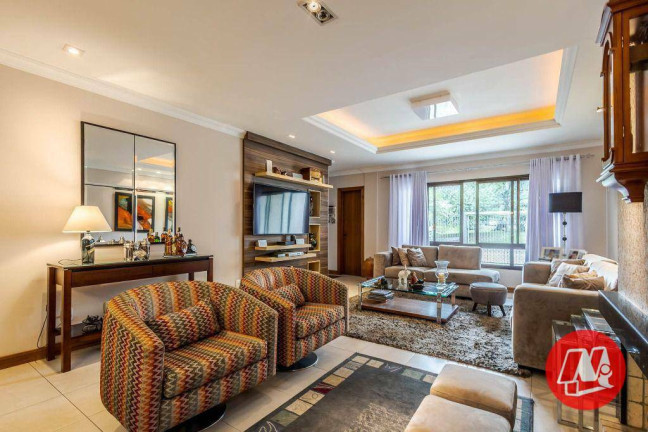 Imagem Apartamento com 3 Quartos à Venda, 201 m² em Vila Ipiranga - Porto Alegre