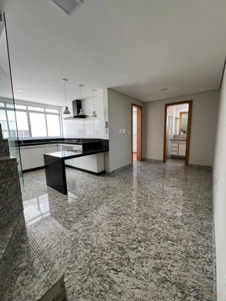 Imagem Cobertura com 2 Quartos à Venda, 82 m² em Santa Efigênia - Belo Horizonte