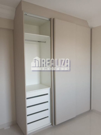 Imagem Apartamento com 3 Quartos à Venda, 213 m² em Centro - Uberaba Imagem Apartamento com 3 Quartos à Venda, 213 m² em Centro - Uberaba