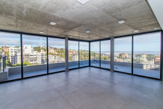 Imagem Imóvel com 2 Quartos à Venda, 77 m² em Menino Deus - Porto Alegre Imagem Imóvel com 2 Quartos à Venda, 77 m² em Menino Deus - Porto Alegre