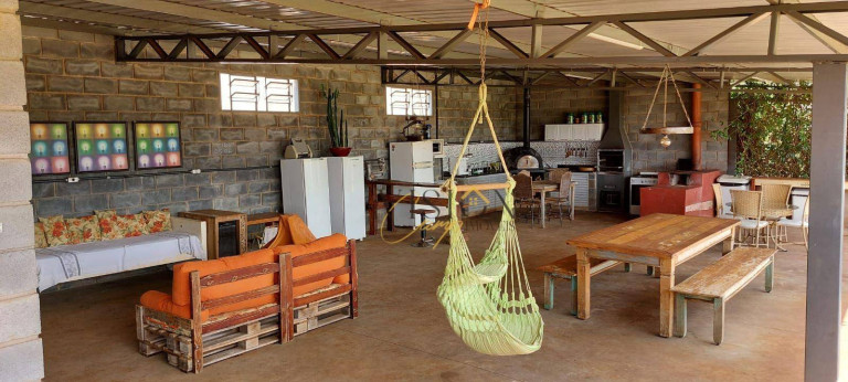 Imagem Chácara com 4 Quartos à Venda, 197 m² em Zona Rural - Brodowski
