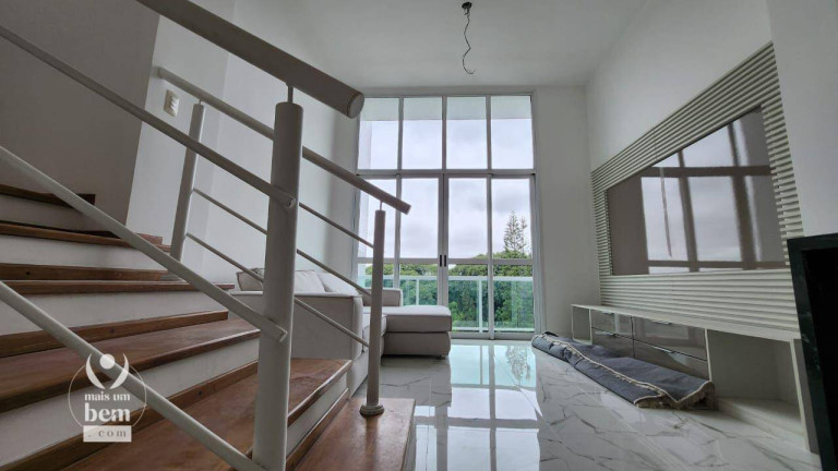 Imagem Cobertura com 2 Quartos à Venda, 131 m² em água Verde - Curitiba