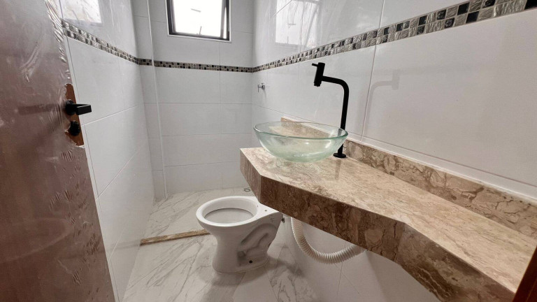 Imagem Casa com 2 Quartos à Venda, 60 m² em Mirim - Praia Grande