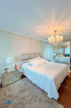 Apartamento com 3 Quartos à Venda, 253 m² em Alphaville Industrial - Barueri