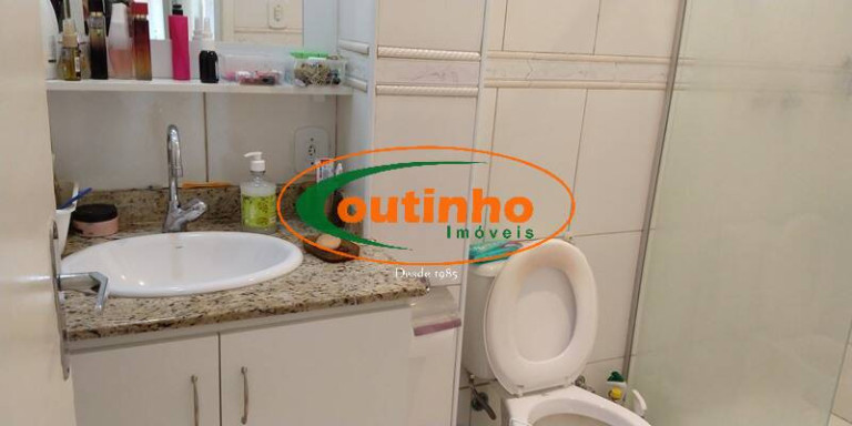 Imagem Apartamento com 2 Quartos à Venda, 72 m² em Tijuca - Rio De Janeiro Imagem Apartamento com 2 Quartos à Venda, 72 m² em Tijuca - Rio De Janeiro