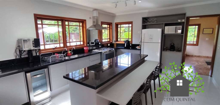 Imagem Casa com 3 Quartos à Venda, 1 m² em Algarve - Cotia Imagem Casa com 3 Quartos à Venda, 1 m² em Algarve - Cotia