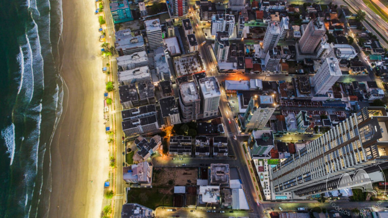 Imagem Apartamento com 4 Quartos à Venda, 164 m² em Centro - Itapema