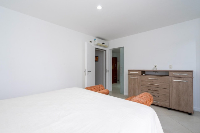 Imagem Casa com 7 Quartos à Venda, 800 m² em Jardim Leonor - São Paulo Imagem Casa com 7 Quartos à Venda, 800 m² em Jardim Leonor - São Paulo