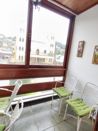 Imagem Imóvel com 3 Quartos à Venda, 164 m² em Tijuca - Teresópolis