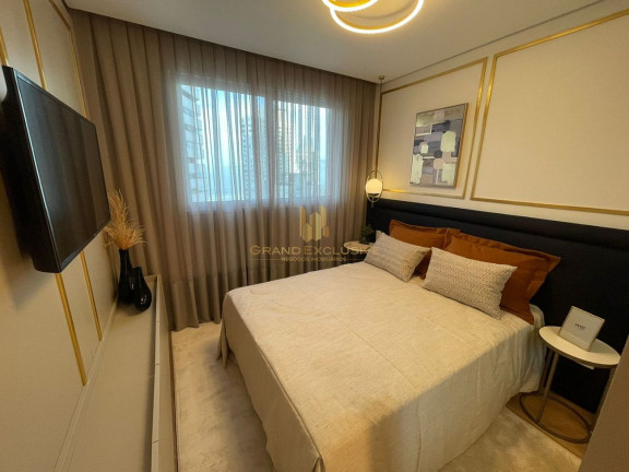 Imagem Apartamento com 4 Quartos à Venda, 132 m² em Centro - Balneário Camboriú Imagem Apartamento com 4 Quartos à Venda, 132 m² em Centro - Balneário Camboriú