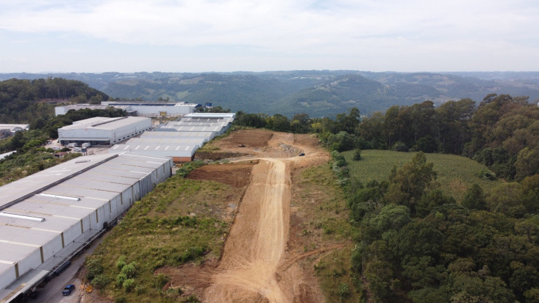 Imagem Terreno à Venda, 1.129 m² em Industrial - Bento Gonçalves Imagem Terreno à Venda, 1.129 m² em Industrial - Bento Gonçalves