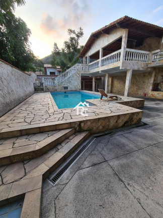Imagem Casa com 6 Quartos à Venda, 360 m² em Maravista - Niterói Imagem Casa com 6 Quartos à Venda, 360 m² em Maravista - Niterói
