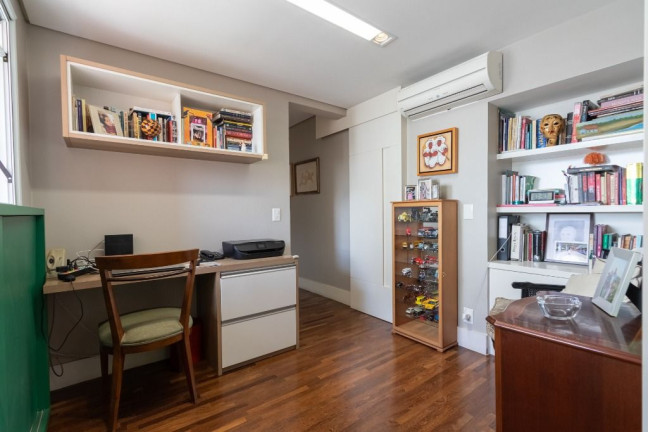 Imagem Apartamento com 3 Quartos à Venda, 191 m² em Vila Nova Conceição - São Paulo Imagem Apartamento com 3 Quartos à Venda, 191 m² em Vila Nova Conceição - São Paulo