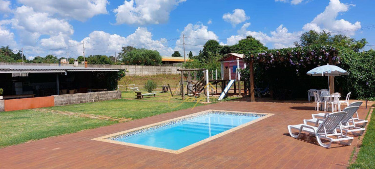 Chácara com 4 Quartos à Venda, 197 m² em Zona Rural - Brodowski