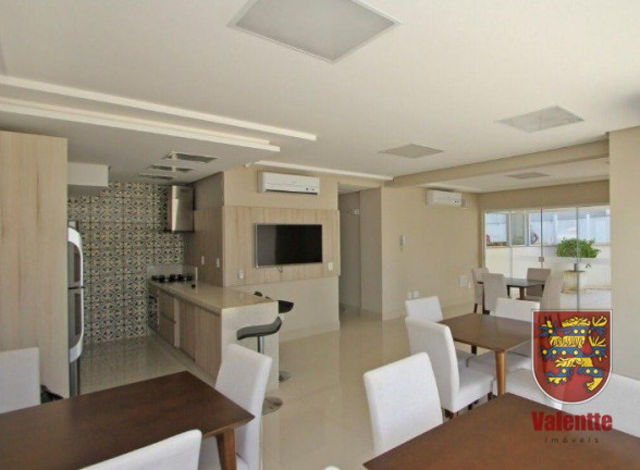 Imagem Apartamento com 2 Quartos à Venda, 138 m² em Capoeiras - Florianópolis