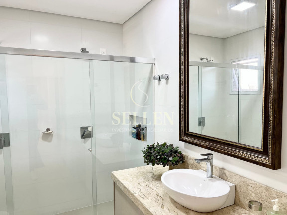 Imagem Apartamento com 4 Quartos à Venda, 160 m² em Pioneiros - Balneário Camboriú Imagem Apartamento com 4 Quartos à Venda, 160 m² em Pioneiros - Balneário Camboriú
