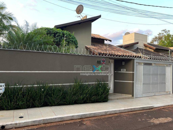 Casa com 4 Quartos à Venda, 220 m² em Jardim Mansur - Campo Grande