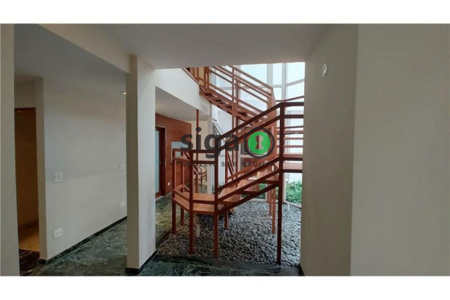 Imagem Casa com 3 Quartos para Alugar, 370 m² em Vila Nova Conceição - São Paulo Imagem Casa com 3 Quartos para Alugar, 370 m² em Vila Nova Conceição - São Paulo