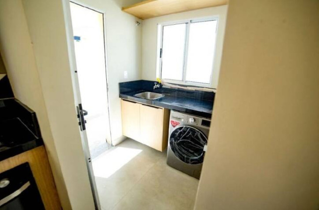 Imagem Sobrado com 3 Quartos à Venda, 107 m² em Jardim Califórnia - Taubaté Imagem Sobrado com 3 Quartos à Venda, 107 m² em Jardim Califórnia - Taubaté