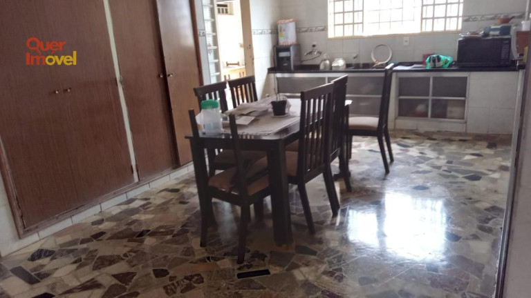 Imagem Casa com 3 Quartos à Venda, 170 m² em Campos Elíseos - Ribeirão Preto Imagem Casa com 3 Quartos à Venda, 170 m² em Campos Elíseos - Ribeirão Preto
