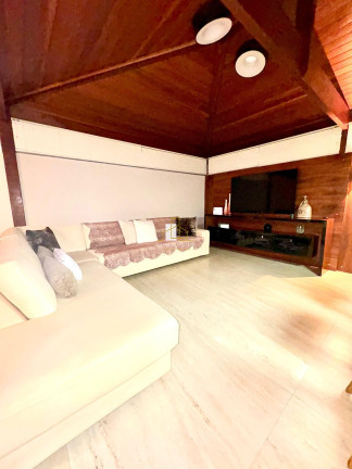 Imagem Casa com 3 Quartos à Venda, 200 m² em Colina De Laranjeiras - Serra