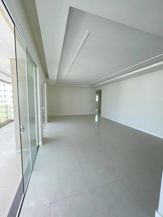 Imagem Apartamento com 4 Quartos à Venda, 180 m² em Meia Praia - Itapema