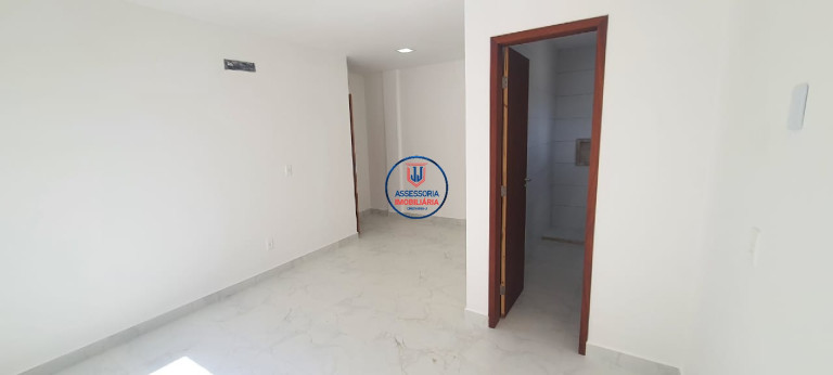 Imagem Casa com 3 Quartos para Alugar ou Temporada, 140 m² em Cajupiranga - Parnamirim