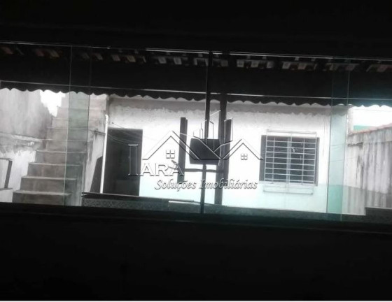 Imagem Sobrado com 3 Quartos à Venda, 216 m² em Vila Ré - São Paulo