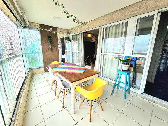 Apartamento com 3 Quartos à Venda, 111 m² em Encruzilhada - Santos