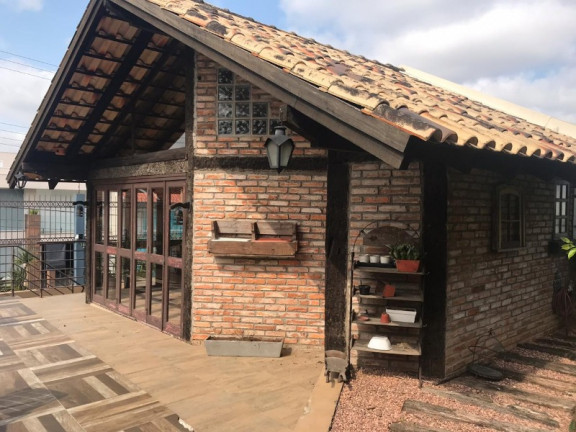 Imagem Casa com 3 Quartos à Venda, 200 m² em Alto Petrópolis - Porto Alegre Imagem Casa com 3 Quartos à Venda, 200 m² em Alto Petrópolis - Porto Alegre