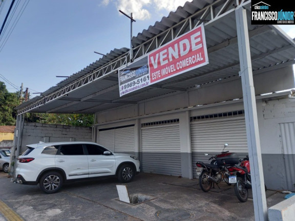 Imóvel com 3 Quartos à Venda, 397 m² em Setor Sol Nascente - Goiânia