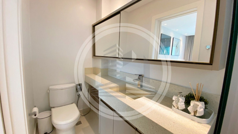 Imagem Apartamento com 3 Quartos à Venda, 199 m² em Praia Brava De Itajaí - Itajaí Imagem Apartamento com 3 Quartos à Venda, 199 m² em Praia Brava De Itajaí - Itajaí