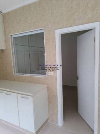 Imagem Casa com 5 Quartos à Venda, 560 m² em Alphaville Residencial Dois - Barueri Imagem Casa com 5 Quartos à Venda, 560 m² em Alphaville Residencial Dois - Barueri