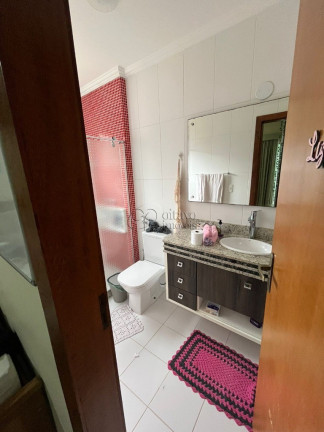 Imagem Casa com 5 Quartos para Alugar, em Alphaville - Rio Das Ostras Imagem Casa com 5 Quartos para Alugar, em Alphaville - Rio Das Ostras