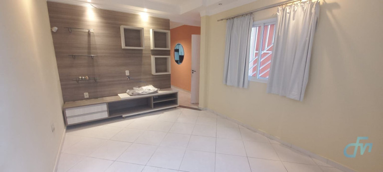 Imagem Sobrado com 3 Quartos para Alugar, 120 m² em Parque Santana - Mogi Das Cruzes
