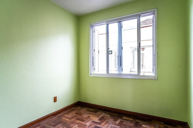 Imagem Apartamento com 4 Quartos à Venda, 74 m² em Passo Da Areia - Porto Alegre