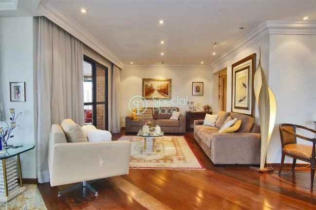 Imagem Apartamento com 4 Quartos à Venda, 300 m² em Moema - São Paulo