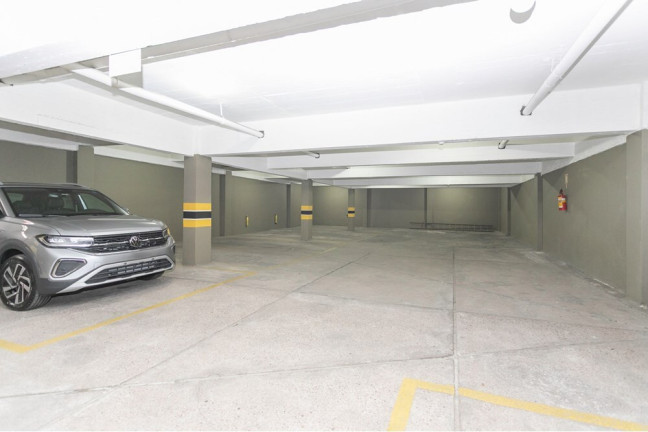 Imagem Sala Comercial à Venda, 38 m² em São João - Porto Alegre Imagem Sala Comercial à Venda, 38 m² em São João - Porto Alegre