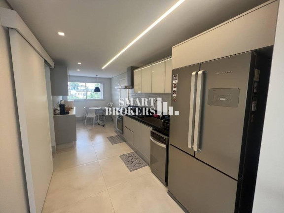 Imagem Apartamento com 3 Quartos à Venda, 212 m² em Aclimação - São Paulo Imagem Apartamento com 3 Quartos à Venda, 212 m² em Aclimação - São Paulo