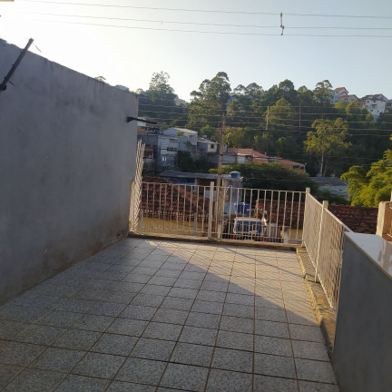Imagem Casa com 3 Quartos à Venda, 237 m² em Serpa - Caieiras