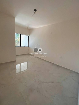 Imagem Casa com 4 Quartos à Venda, 151 m² em Centro - Eusébio Imagem Casa com 4 Quartos à Venda, 151 m² em Centro - Eusébio