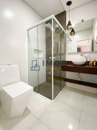 Imagem Casa com 2 Quartos à Venda, 77 m² em Nova Esperança - Guaramirim Imagem Casa com 2 Quartos à Venda, 77 m² em Nova Esperança - Guaramirim