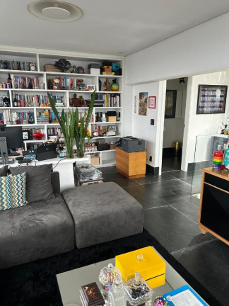 Imagem Imóvel com 3 Quartos à Venda, 240 m² em Santo Amaro - São Paulo Imagem Imóvel com 3 Quartos à Venda, 240 m² em Santo Amaro - São Paulo