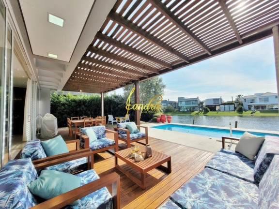 Imagem Casa de Condomínio com 4 Quartos à Venda, 460 m² em Centro - Xangri-la