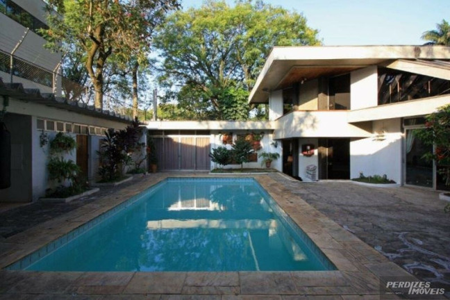 Imagem Casa com 4 Quartos à Venda ou Locação, 453 m² em Alto De Pinheiros - São Paulo Imagem Casa com 4 Quartos à Venda ou Locação, 453 m² em Alto De Pinheiros - São Paulo