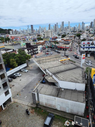 Ponto Comercial à Venda, 3.186 m² em Estados - Balneário Camboriú