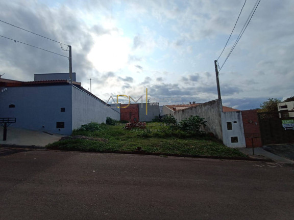 Terreno à Venda, 250 m² em Jardim Real Park - Botucatu