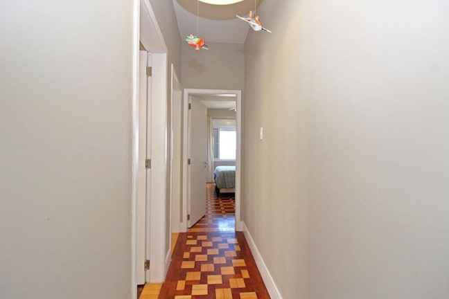 Imagem Apartamento com 3 Quartos à Venda, 140 m² em Centro Histórico - Porto Alegre