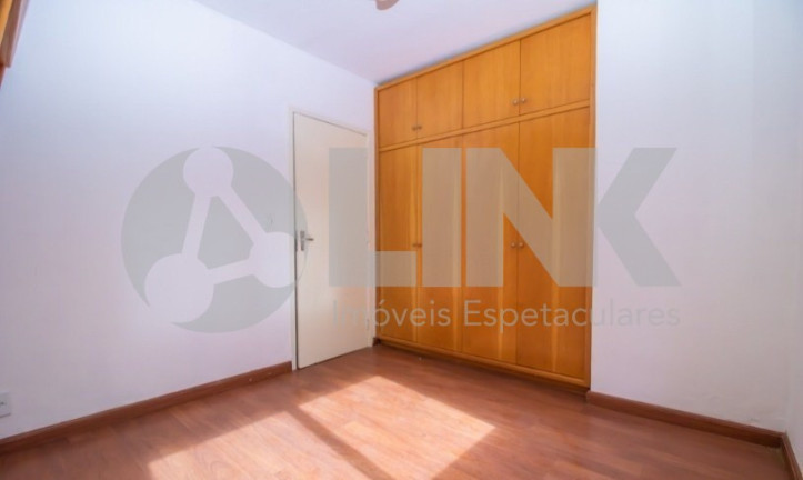 Imagem Apartamento com 3 Quartos à Venda, 105 m² em Petrópolis - Porto Alegre Imagem Apartamento com 3 Quartos à Venda, 105 m² em Petrópolis - Porto Alegre