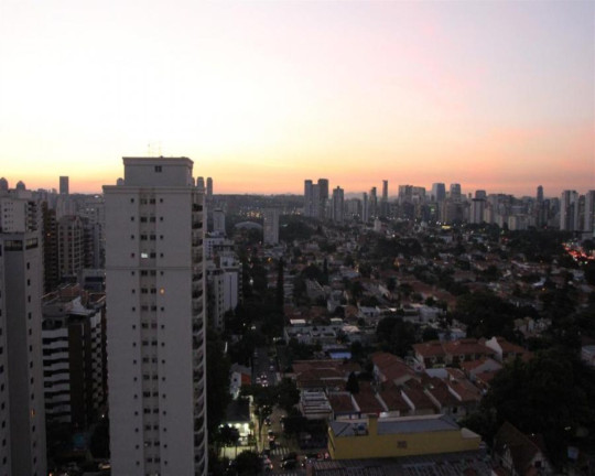 Imagem Apartamento com 1 Quarto à Venda, 35 m² em Brooklin - São Paulo Imagem Apartamento com 1 Quarto à Venda, 35 m² em Brooklin - São Paulo